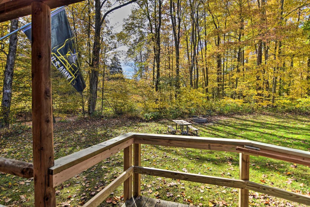 Hooah Cabin Retreat With Grill And Step-Free Access Parsons Εξωτερικό φωτογραφία